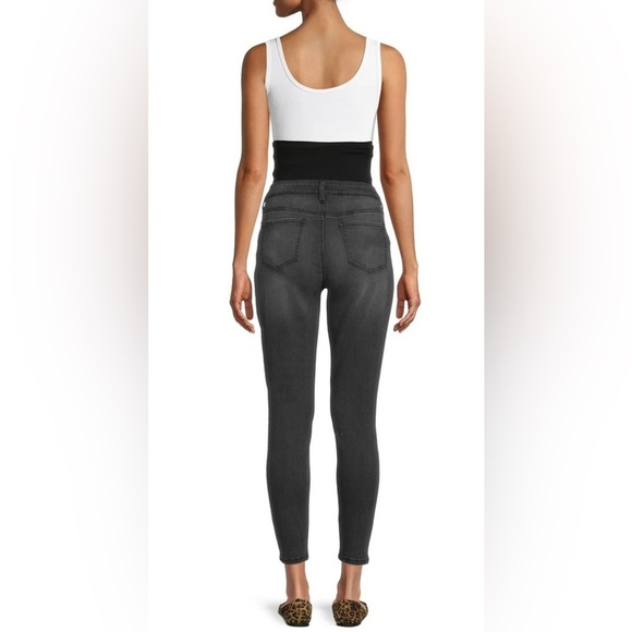 Time and Tru Women's Maternity Skinny Jeans - Picture 2 of 5